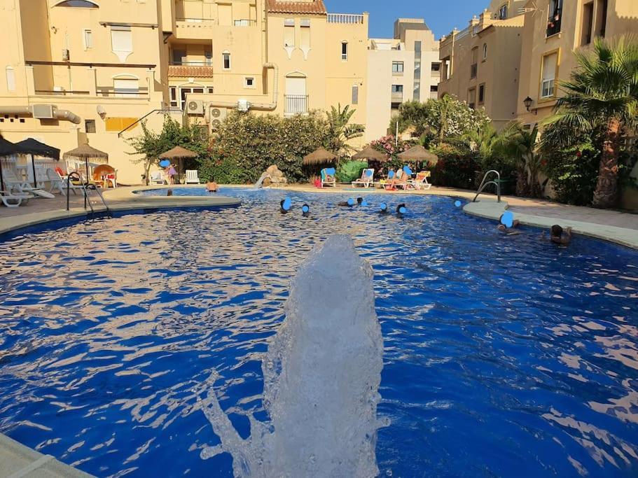 Apartamento Atico En La Playa Roquetas de Mar Exterior foto